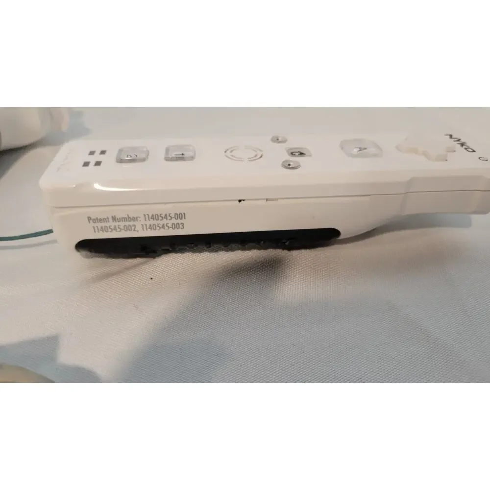 Nintendo Wii Nyko Wand Remote + Kama Nunchuk White Motion Controller Tested